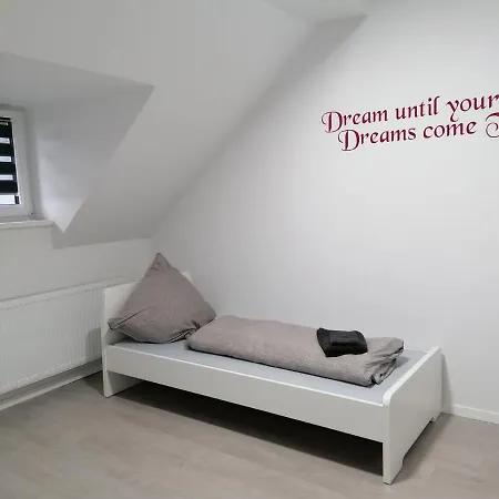 Estrella24 Living Chita * Herne