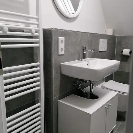 Estrella24 Living Chita Apartment